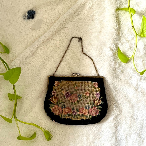 Handbags - Vintage Mini Purse
